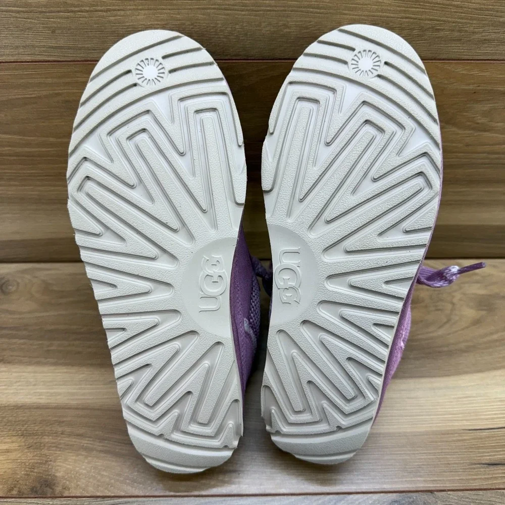 UGG Lowmel Sneakers Youth Big Girls Size 6 Pink Suede Sherpa Y2K Streetwear